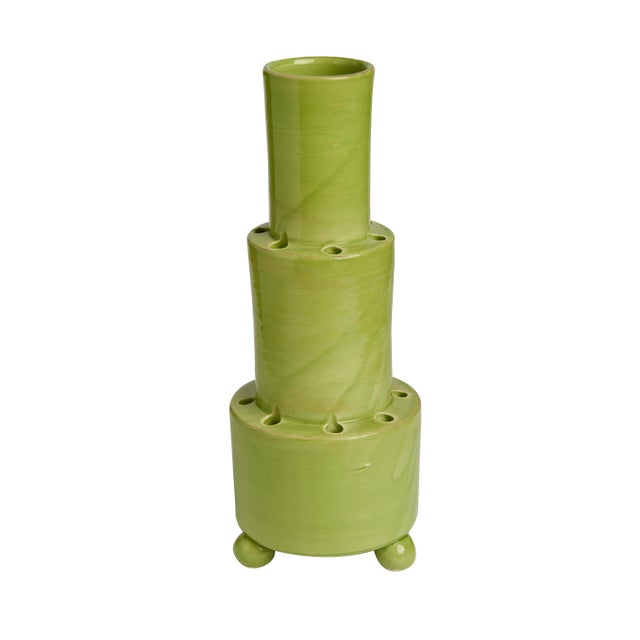 Traditional Green 16-Hole Tulipiere with Ball Feet For Sale - Image 3 of 3