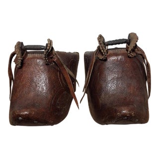 Vintage Leather Mexican Charro Clog Stirrups Woos Core Toooled Floral Tapaderos For Sale