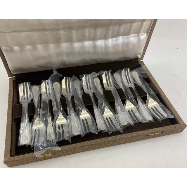 Metal New 1980s Silver Plated 12 Pastry Forks Set , La Regence For Sale - Image 7 of 17