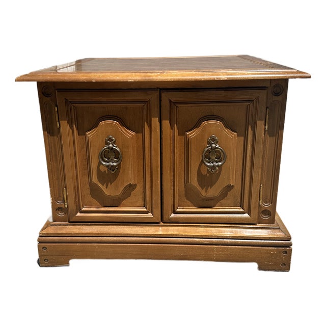 1970s Riverside Furniture 5128-B Solid Wood Pecan Cabinet / End Table – Original Finish, Made in Usa, Can Be Sold Alone or as a Set. For Sale