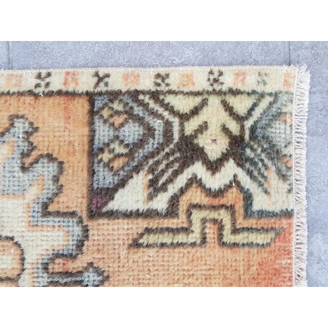 1950s Traditional Floral Turkish Rug For Sale - Image 9 of 10