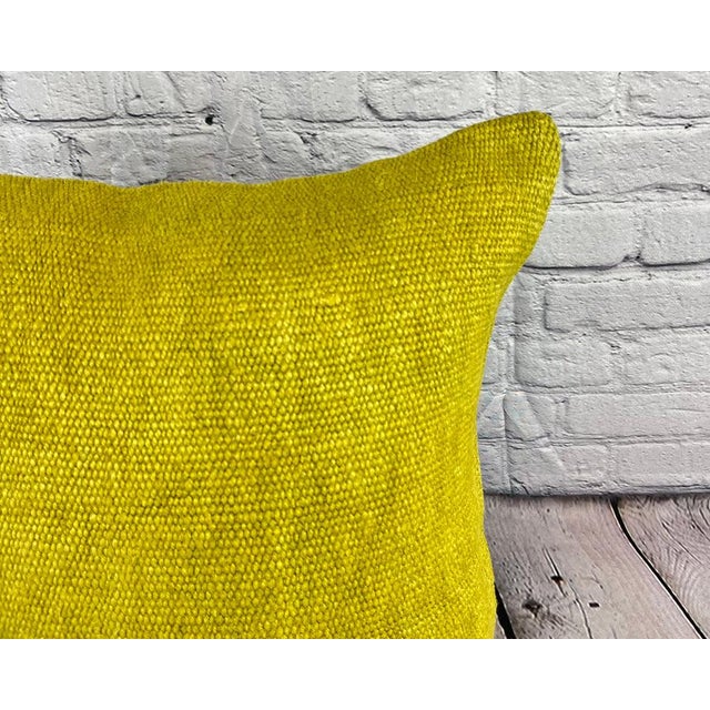 Turkish 20 x 20 Hemp Pillow Turkish Cushion Natural Green Pillow Cushion Cover For Sale - Image 3 of 4