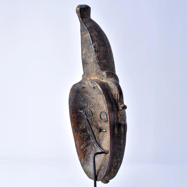 Early 20th Century Yaure Baule Portrait Mask Côte d'Ivoire For Sale - Image 10 of 13