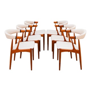 Restored 1960s Danish Modern Dining Chairs by Johannes Andersen, Model Ba 113 For Sale
