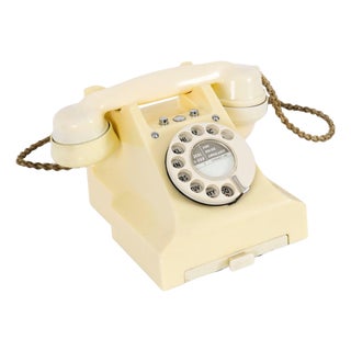 Mid-Century Bakelite Model 328L Rotary Telephone, 1952 For Sale