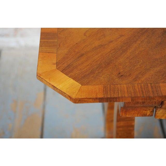 Biedermeier Writing Desk in Walnut, Austria, 1820s For Sale - Image 5 of 14