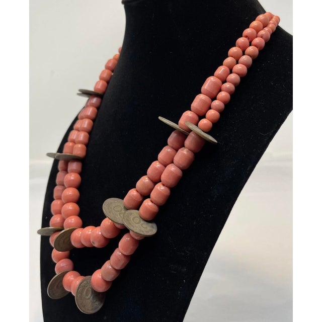 1960s South American Ecuador Chachal Barrel Bead Coin Necklace. South American Vintage Jewelry For Sale - Image 12 of 15