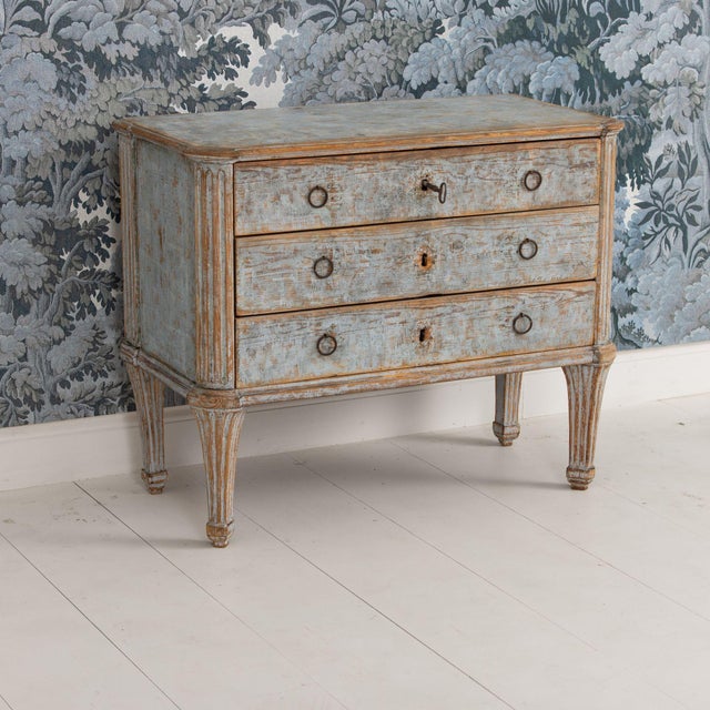 A very fine 18th c. Swedish commode from the Gustavian period in original paint with special original key, attributed to...