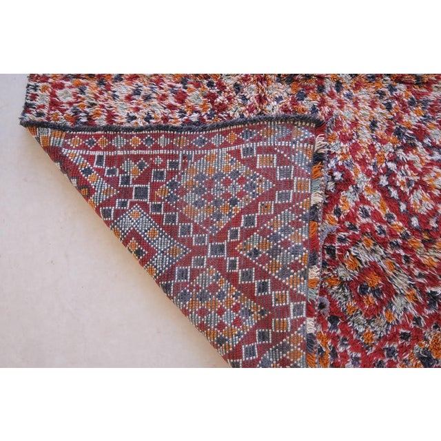1980s Moroccan Beni M'Guild Rug - 9.2 X 5.9 Ft For Sale - Image 9 of 9