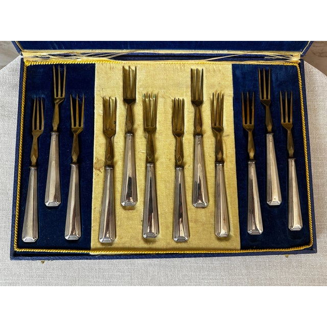 Brass Hors d'Oeuvre Cutlery Set, 1920 For Sale - Image 3 of 7