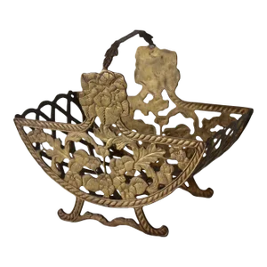Vintage Mid Century Korean Ornate Cast Brass Basket Flower Details