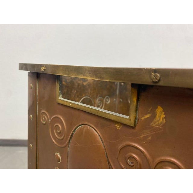 Copper Art Nouveau Umbrella Stand attributed to Otto Prutscher for Wiener Werkstätte, 1890s For Sale - Image 8 of 12