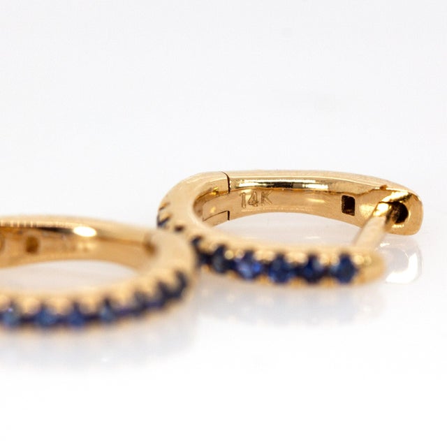 2020s 10mm Solid 14k Yellow Gold Ceylon Sapphire Huggie Earrings, Pair For Sale - Image 5 of 5