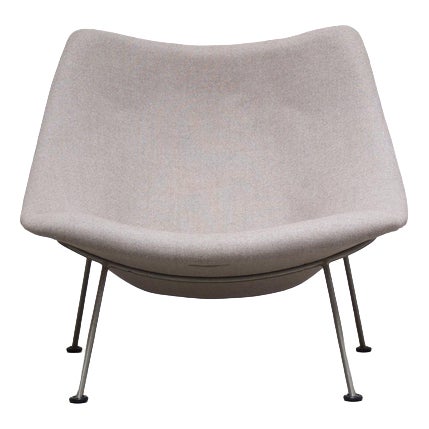 Iconic Oyster Lounge Chair by Pierre Paulin for Artifort, 1959 For Sale