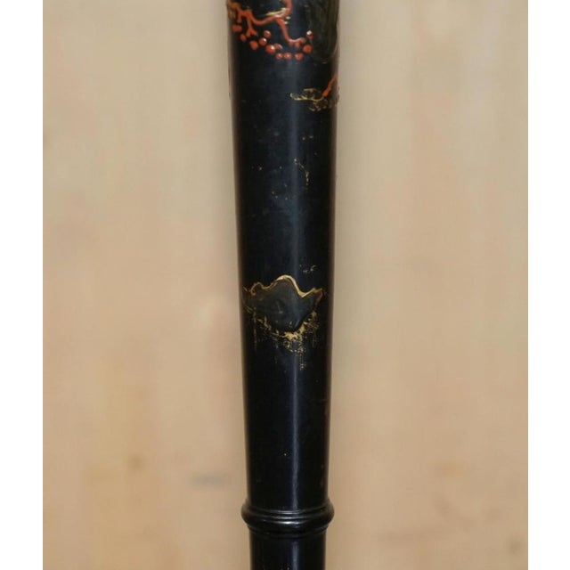 Wood Chinese Chinoiserie Lacquered & Hand Painted Side Table For Sale - Image 7 of 18