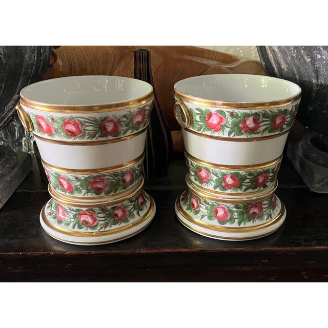 Antique 18th Century French Louis XVI Queen's Factory Paris Porcelain Cachepots or Orchid Flower Pots - A Pair For Sale In New York - Image 6 of 15