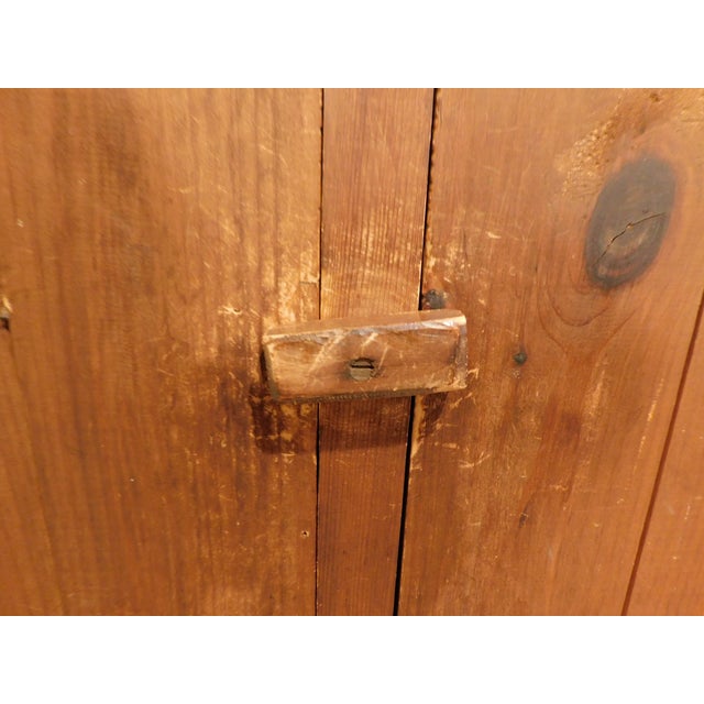 Early 20th Century Primitive Pine Cabinet – Jelly Cupboard, Barn Board Construction For Sale - Image 11 of 18