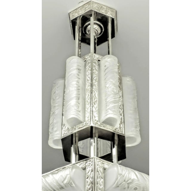 French Art Deco Chandelier by Schneider For Sale In New York - Image 6 of 11