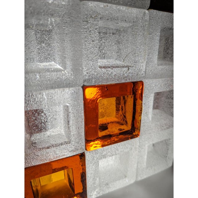Mid-Century Modern Amber and Ice Murano Glass Cube Lamp by Albano Poli for Poliarte, 1960s by Albano Poli For Sale - Image 3 of 12