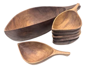 1960s Handcarved Taverneau Wood Leaf Shaped Bowls, Set of 7
