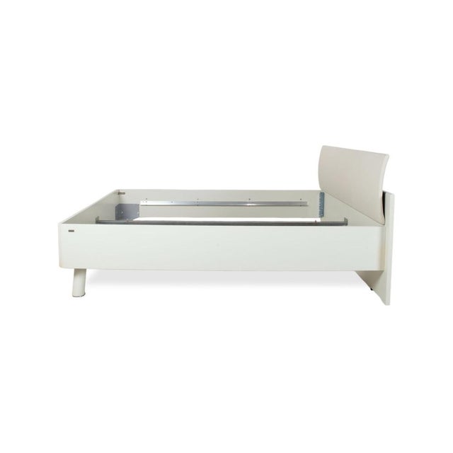 Minimalist Wooden Bed in White by Hülsta For Sale - Image 13 of 15