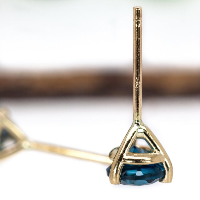 Metal Round 5mm - London Blue Topaz Solitaire Martini Studs in 14k Solid Gold- Set of 2 For Sale - Image 7 of 7