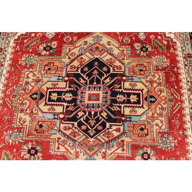 Textile Large Hand-Knotted Heriz-Serapi Design 11'4 X 14'7 For Sale - Image 7 of 13