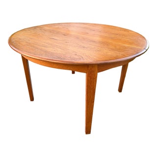 Mid Century Modern Teak Extendable Dining Table With Four Leaves For Sale