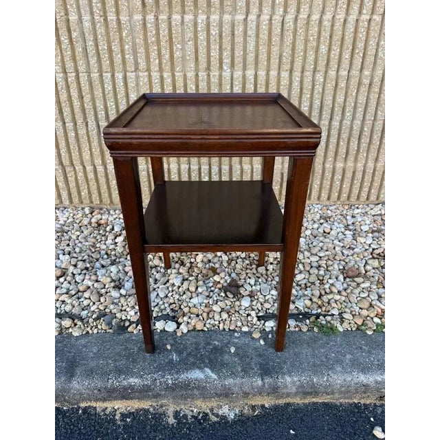 English Antique Federal Style 2 Tier Accent Side Table For Sale - Image 3 of 13