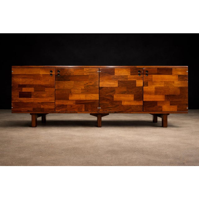 Brown Brazilian Modern Credenza “Modular” in Rosewood, Jorge Zalszupin, Brazil, 1960s — Lot 480 For Sale - Image 8 of 14