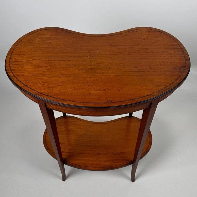 19th Century English Satinwood Kidney-Shaped Side Table For Sale - Image 10 of 11