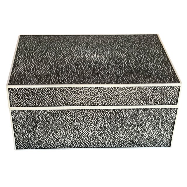 Modern Shagreen Clad Designer Jewelry Box For Sale In Los Angeles - Image 6 of 7
