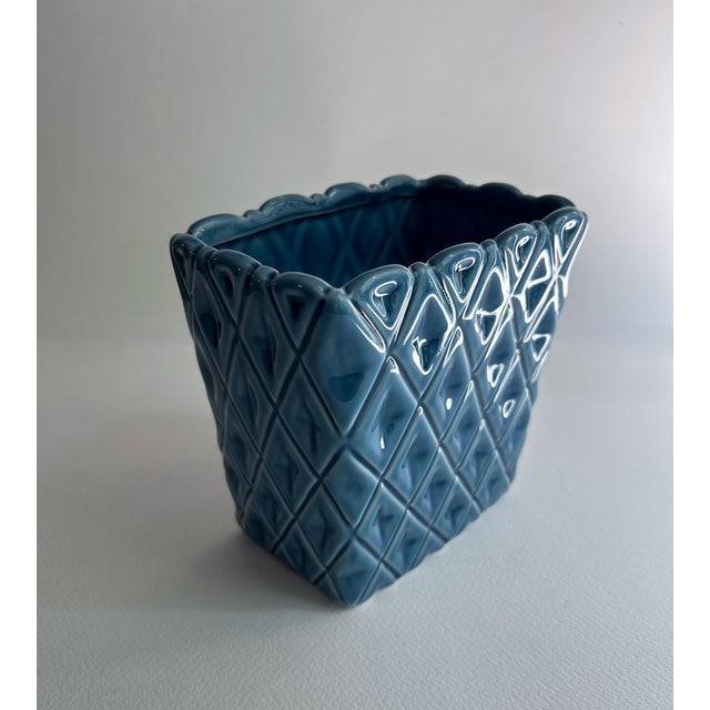 Cornflower Blue Mid Century Modern Cornflower Blue Ceramic Planter For Sale - Image 8 of 17
