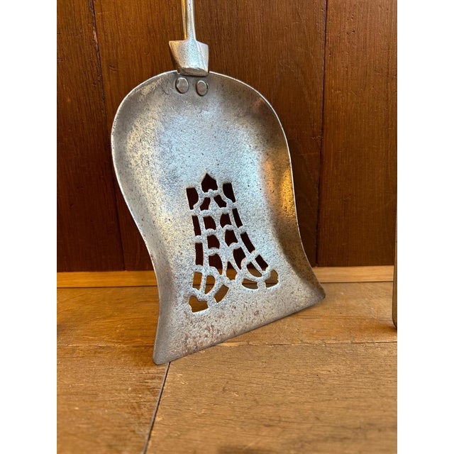 Antique English Polished Steel Fire Tools, 1840s, Set of 3 For Sale - Image 3 of 8