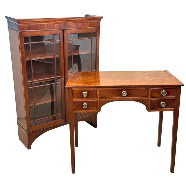 Brown Antique Georgian Mahogany Display Cabinet, 1790 For Sale - Image 8 of 18