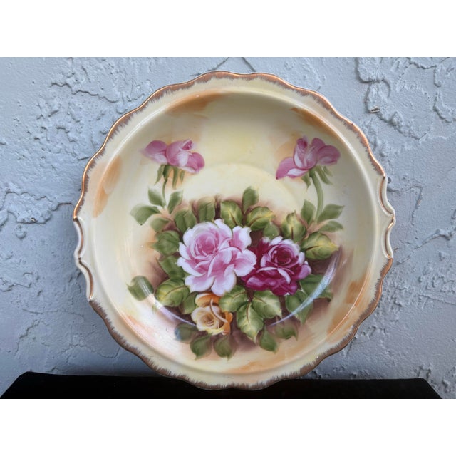 1960s Vintage Hand-Painted Japanese Porcelain Pitcher & Basin Set With Gilt Scroll Handle – Yellow Rose Motif For Sale - Image 5 of 12