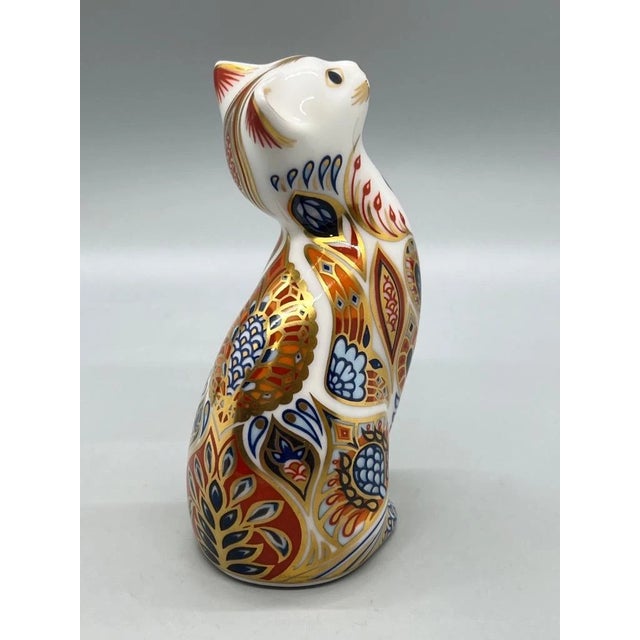 Royal Crown Derby Porcelain Vintage MCM Royal Crown Derby Siamese Kitten Imari Paperweight Collectio Cat Figurine For Sale - Image 4 of 5