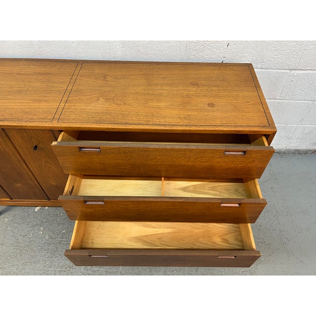 Mid-Century Early American of Martinsville Long Walnut Dresser For Sale - Image 12 of 17