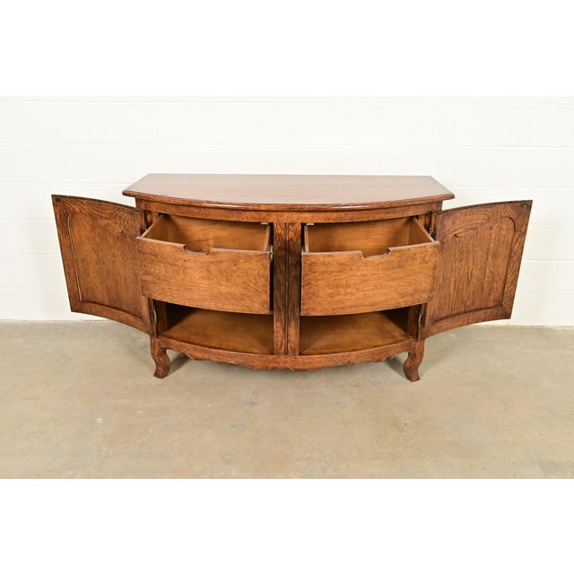 Late 20th Century Minton Spidell French Provincial Louis XV Carved Oak Sideboard or Bar Cabinet For Sale - Image 5 of 15