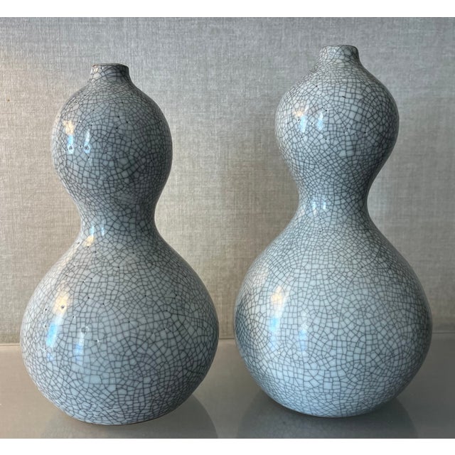 Vintage Japanese Raku Crackle Glaze Studio Art Pottery Showa Period Gourd Shape Vases - A Pair For Sale - Image 17 of 17