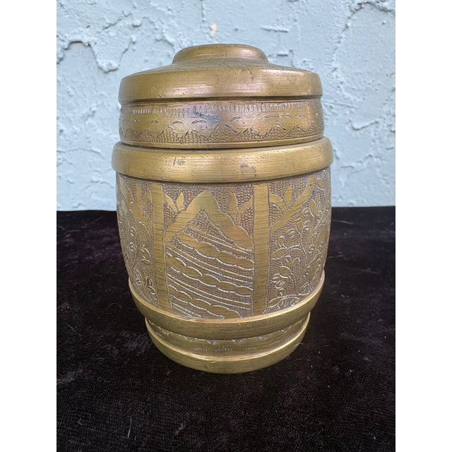 Vintage Hand-Etched Asian Brass Covered Jars – Set of 2 Decorative Canisters For Sale - Image 11 of 12