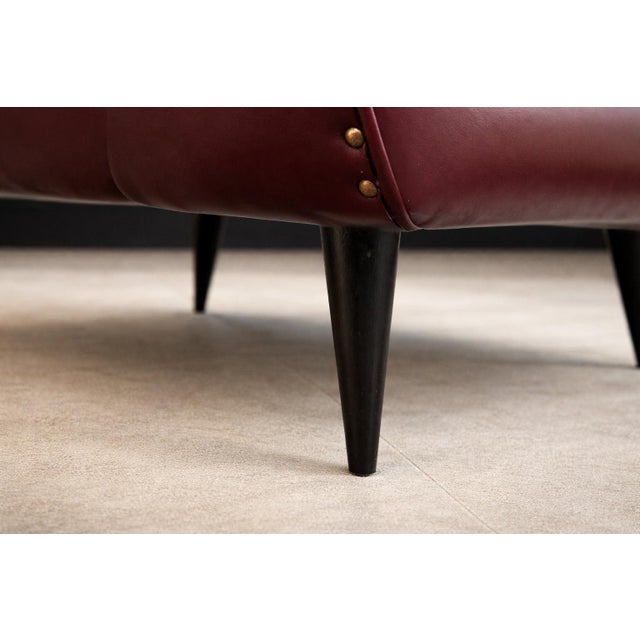 Pair of Brazilian Modernist Armchairs in Hardwood, Burgundy Leather & Bouclé by Carlo Hauner, 1950s – Lot 466 For Sale - Image 12 of 15