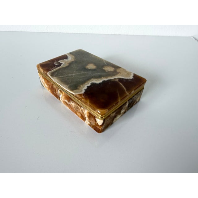 Stone 1960’s Italian Vintage Agate Stone Jewelry Box With Gilt Brass Hardware For Sale - Image 7 of 10