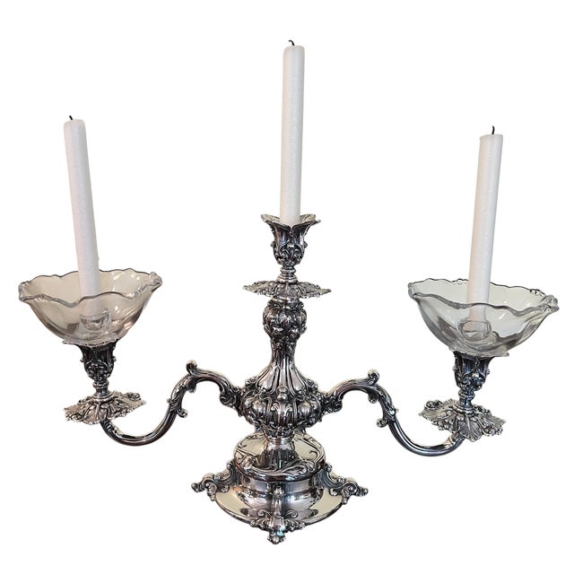 Reed & Barton 1950s Reed & Barton 165 Silverplate Epergne Candelabra With Original Crystal Bowls – 6 Piece Set For Sale - Image 4 of 14