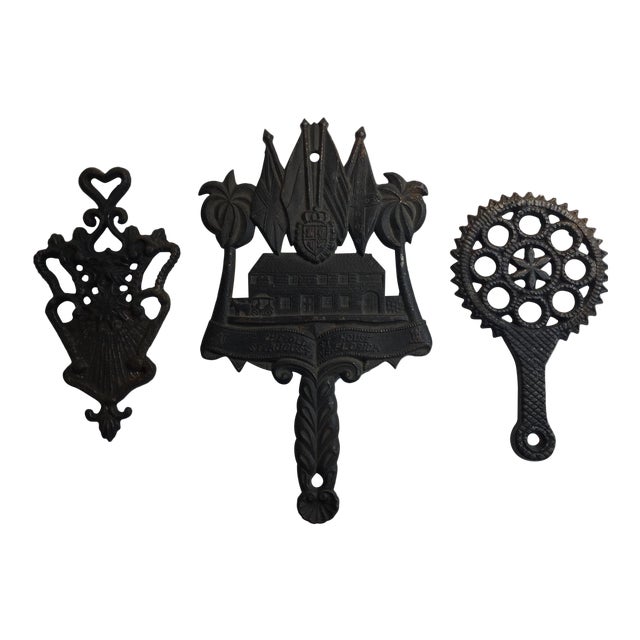 Vintage Classic Cast Iron Kitchen Trivets Set of 3 Chairish