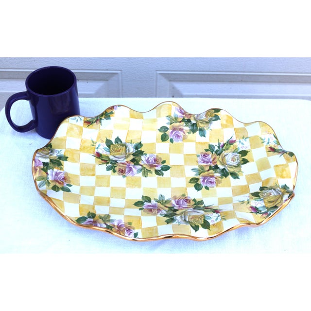 Victorian Late 20th Century MacKenzie-Childs Honeymoon Dandy Lion Yellow 16” Scalloped Platter For Sale - Image 3 of 16