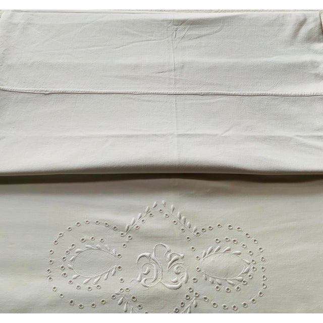 1930s White-on-White Embroidered Monogram Cotton Flat Sheets — Pair, Full/Double "Matrimonial" Size, 92" × 60" For Sale - Image 6 of 6