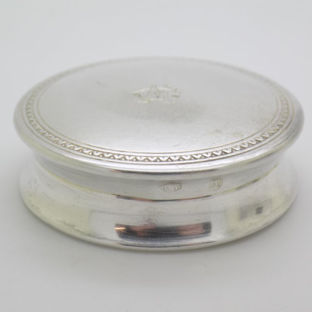 Vintage Italian Handmade Genuine Silver Rounded Pill Snuff Trinket Box, 1970s For Sale - Image 3 of 12