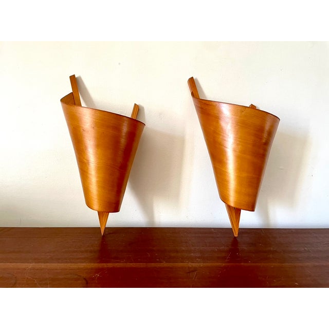 Wood Veneer Leaf Wall Sconce, 1980 For Sale - Image 10 of 11