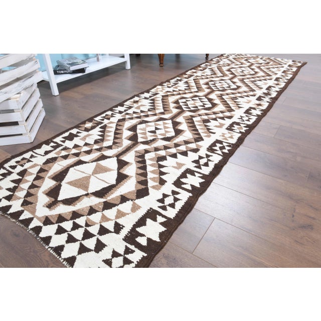 1970s Vintage Turkish Oushak Handmade Wool Cotton White Runner Rug For Sale - Image 5 of 11